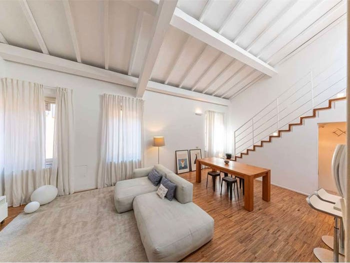 Appartamento bilocale in vendita in Vicolo Albergo, Centro Storico, Modena