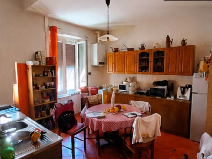 Appartamento quadrilocale in vendita in Salita Giovanni Meloni, Staglieno, Genova