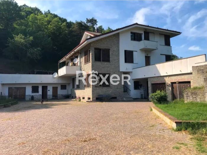 Casa con 6 locali in vendita in Via Valle Gargassa, Rossiglione