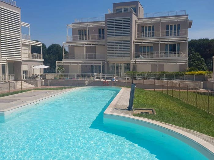 Appartamento quadrilocale in vendita in Viale del Tirreno, Tirrenia, Pisa