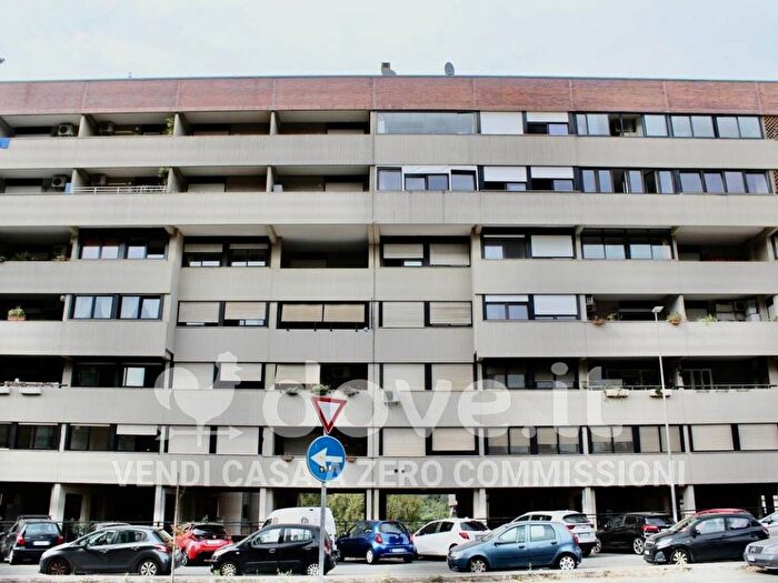 Appartamento bilocale in vendita in Viale Londra, Rinnovamento, Roma