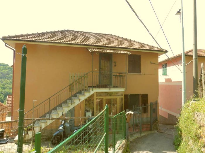 Appartamento trilocale in vendita in Salita Gave, Struppa, Genova