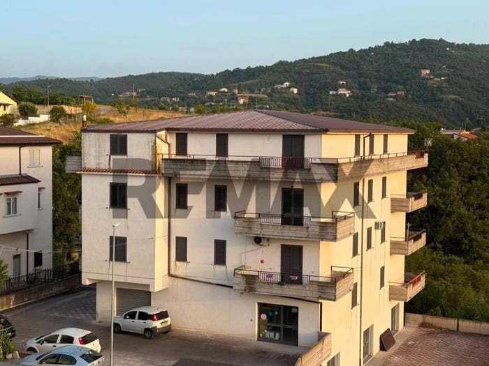 Appartamento con 6 locali in vendita in contrada cuccio, Cuccio, San Giorgio Albanese