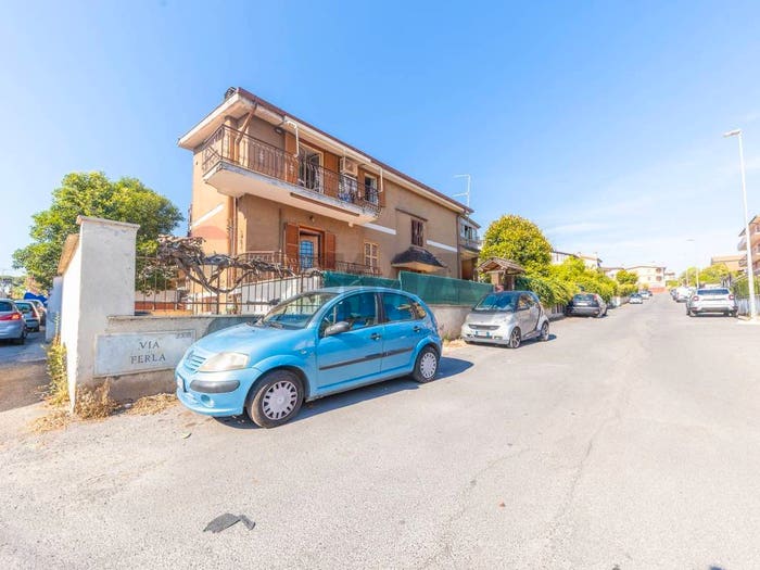 Appartamento bilocale in vendita in Via Ferla, Borghesiana, Roma