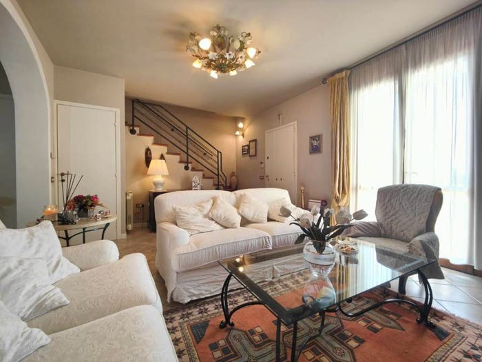 Casa con 6 locali in vendita in Centro, Fucecchio