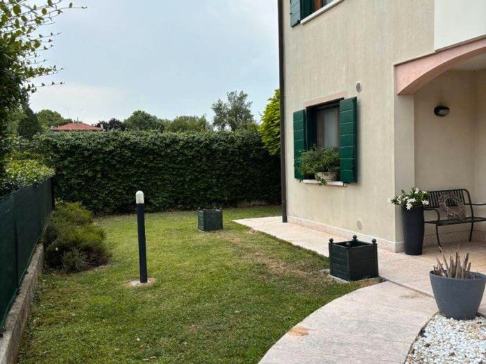 Casa con 6 locali in vendita in Centro, Casier