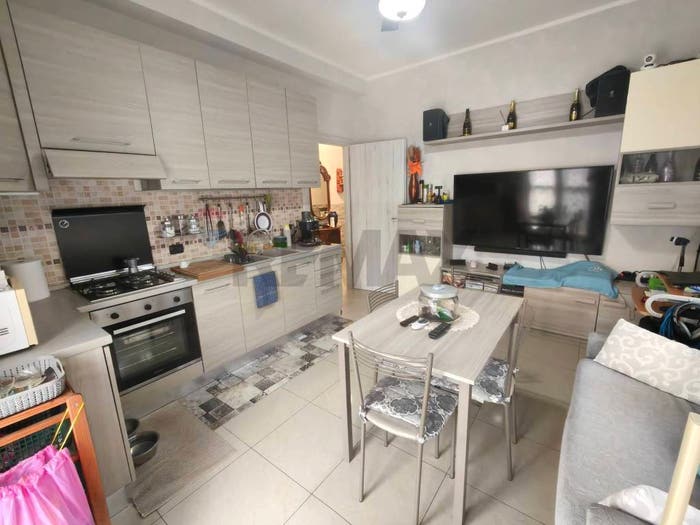 Appartamento trilocale in vendita in Via palazzo, Casorate Primo