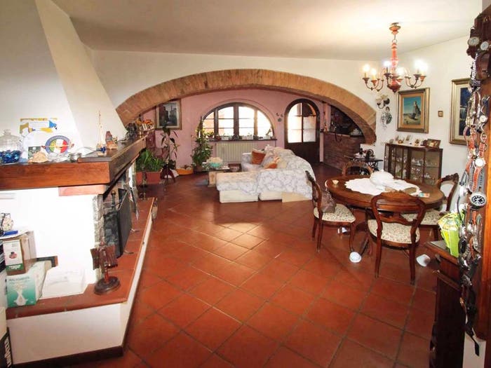Appartamento con 5 locali in vendita in Santa Maria a Dofana, Castelnuovo Berardenga