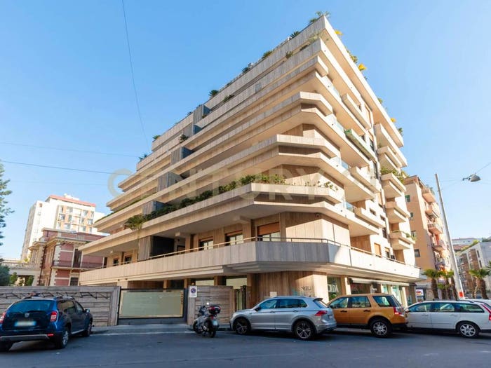 Appartamento con 6 locali in vendita in VIALE JONIO, Corso Italia Europa, Catania