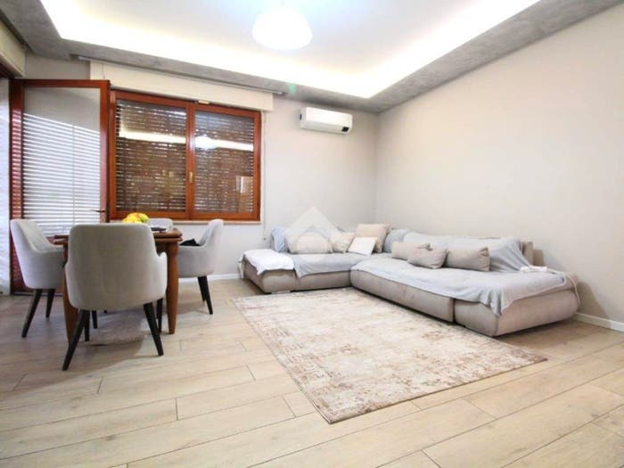 Casa con 6 locali in vendita in Via Ospedale, Centro, Montebelluna