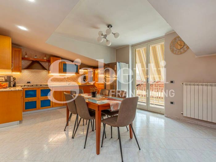 Casa trilocale in vendita in Via Carmelo Pezzullo, Frattamaggiore