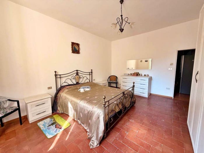 Appartamento con 5 locali in vendita in Via Puntaroli, Modigliana