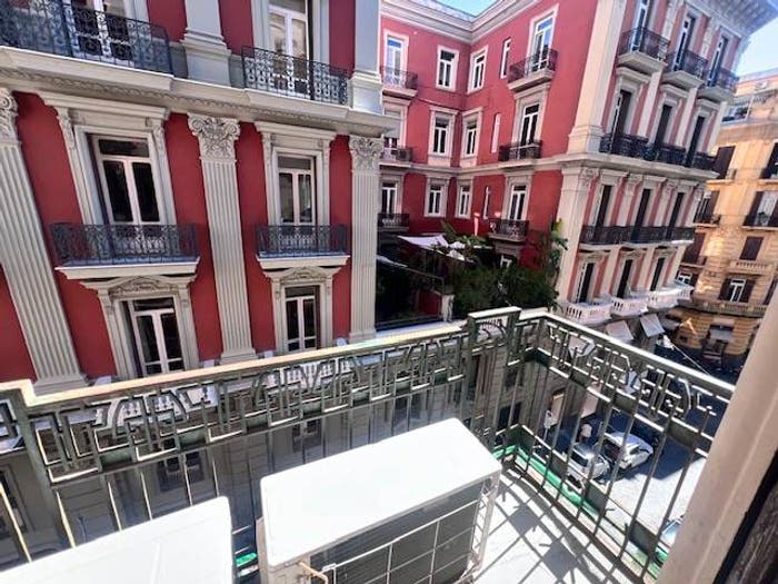 Appartamento bilocale in affitto in Via dei Mille, Chiaia, Napoli
