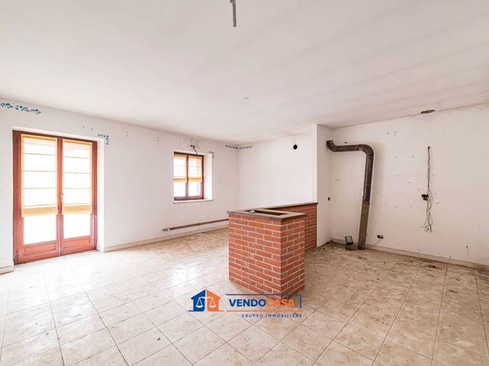Appartamento trilocale in vendita in Vicolo Costamagna, Centro, Racconigi
