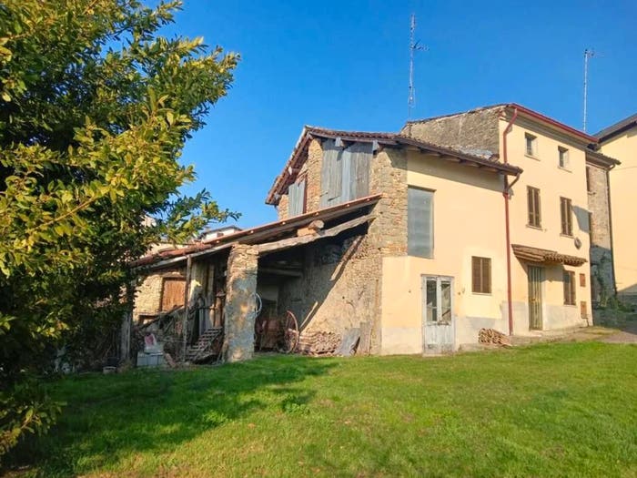 Casa quadrilocale in vendita in Località Trebecco, Trebecco, Alta Val Tidone