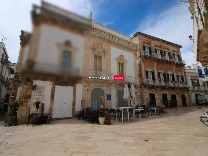 Casa con 6 locali in vendita in Vico I Giuseppe Garibaldi, Martina Franca