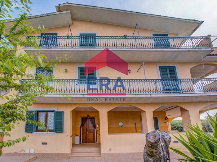 Appartamento trilocale in vendita in VIA DEGLI ABETI, Castagnetta Santa Procula, Pomezia