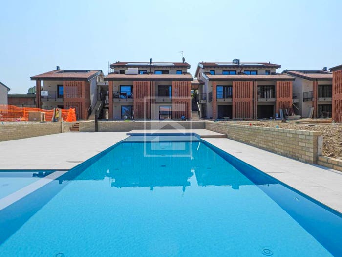 Appartamento quadrilocale in vendita in VIA FORTE FENILAZZO, Castelnuovo del Garda