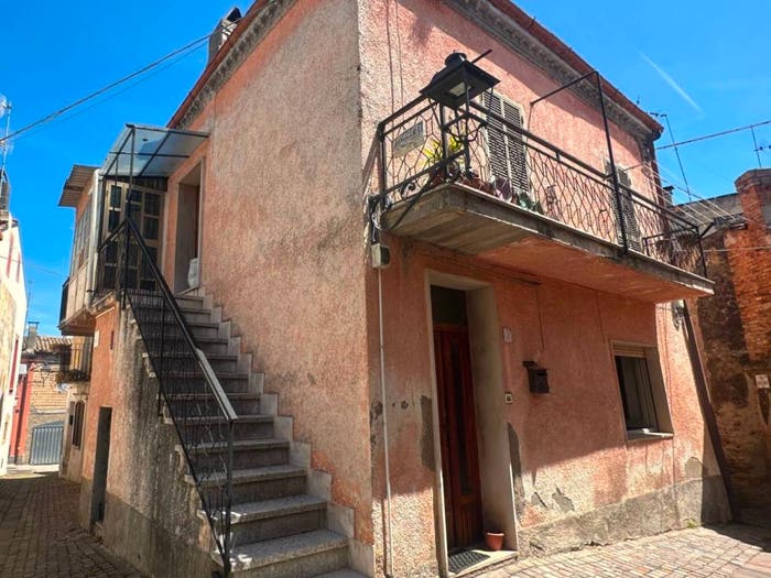Casa con 5 locali in vendita in Vico Cavilloso, Centro, Treglio
