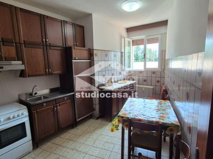 Appartamento trilocale in vendita in Piangaiano, Endine Gaiano