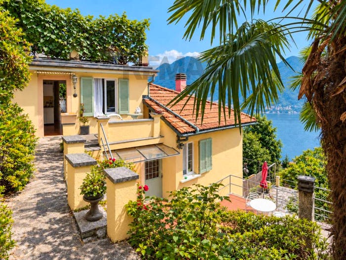 Casa quadrilocale in vendita in Carmine, Cannobio