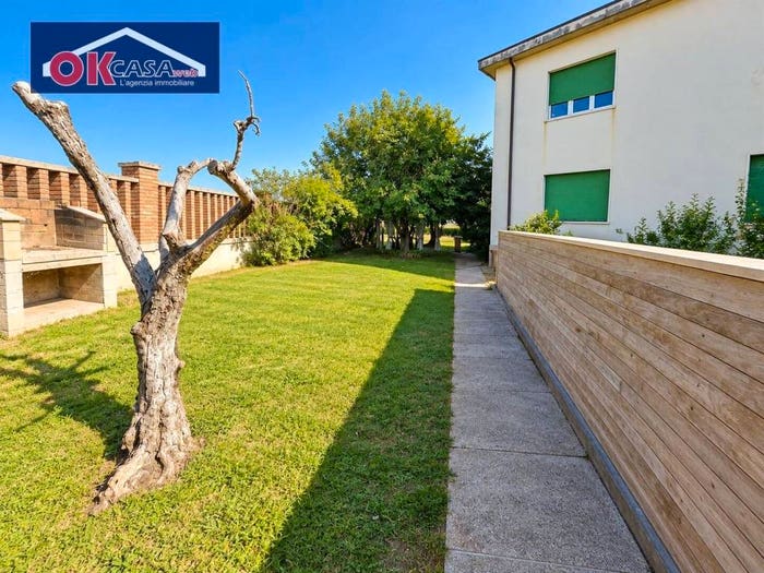 Casa con 5 locali in vendita in via san salvar, Bussolengo