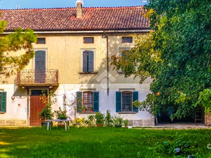 Casa con 6 locali in vendita in Via SP, Sacca, Colorno