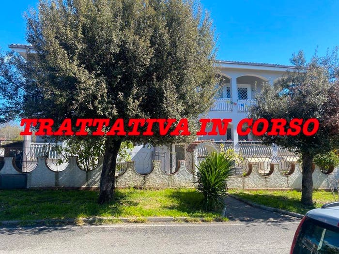 Appartamento trilocale in vendita in Via Ruggero Leoncavallo, Zona Valcanneto Ceri Borgo San Martino, Cerveteri