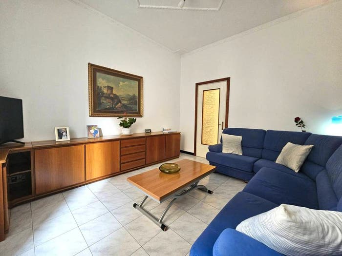 Appartamento trilocale in vendita in Via Val Cannobina, Baggio, Milano