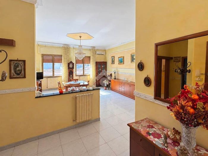 Appartamento trilocale in vendita in Via Corona, Sant'Anna Sant'Eligio, Foggia