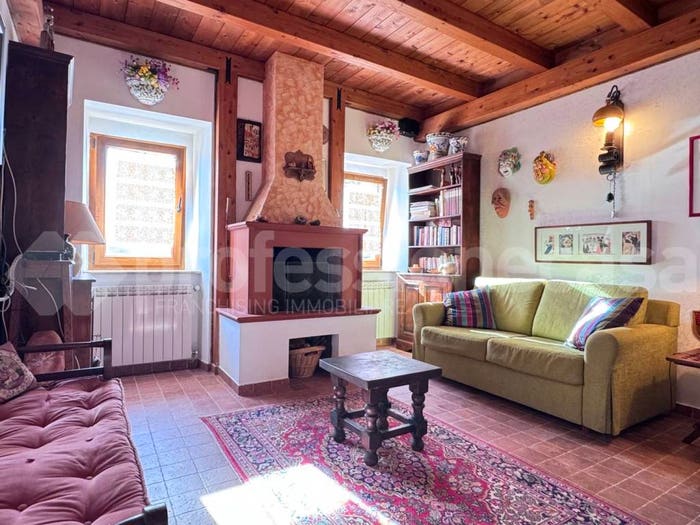 Casa trilocale in vendita in Via Letizia, Ateleta