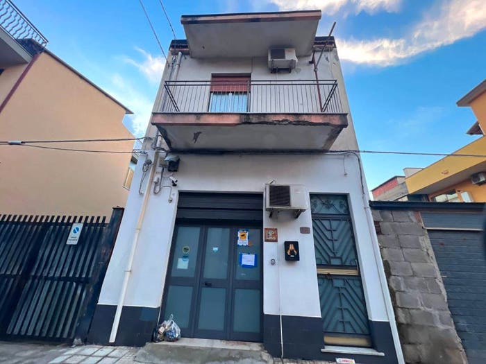 Casa con 6 locali in vendita in Via Umberto, Centro, Mascali