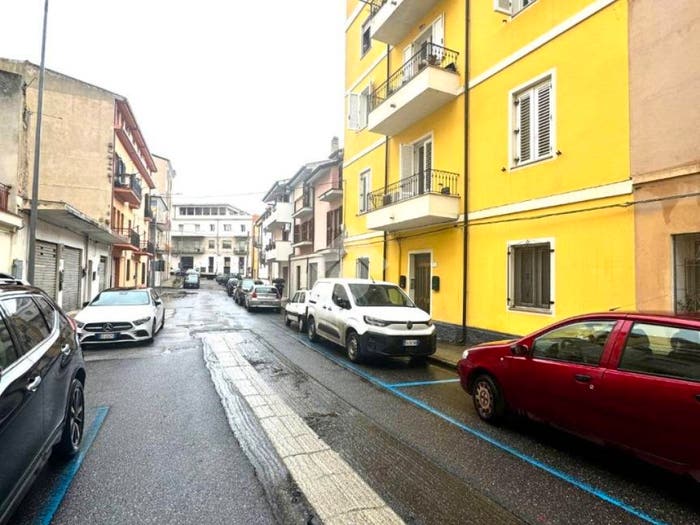 Appartamento con 5 locali in vendita in Via Cagliari, Centro, Nuoro