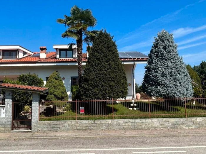 Casa con 5 locali in vendita in Via Valdo Fusi, Centro, Airasca