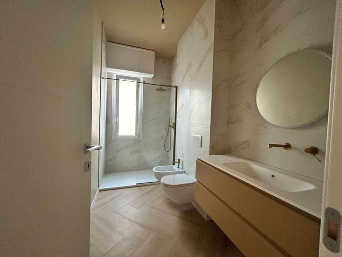Appartamento trilocale in vendita in Via dei Seirullo, Centro, Albisola Superiore
