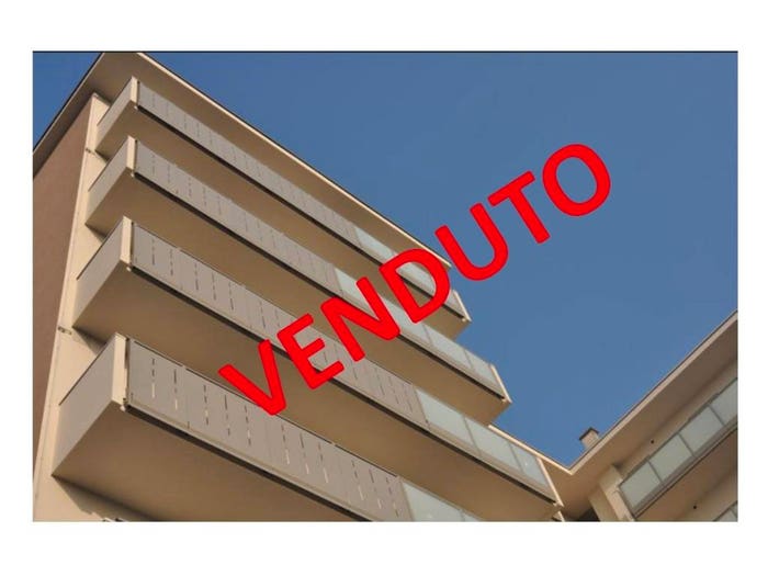 Appartamento bilocale in vendita in Via dei Caniana, Canovine, Bergamo