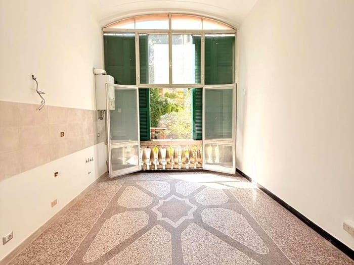 Appartamento con 6 locali in vendita in Via Caffaro, Castelletto, Genova
