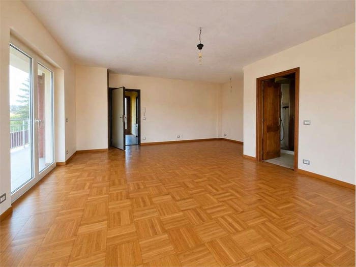 Appartamento monolocale in vendita in Strada Savoia, Semicentro, Chieri