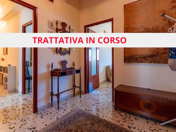 Appartamento con 5 locali in vendita in via Gramsci, Centro, Cefalù