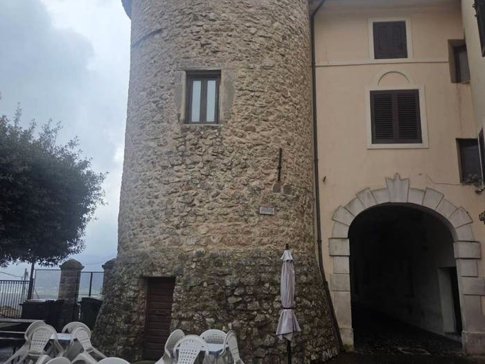 Appartamento bilocale in vendita in Piazza del Mercato, Centro, Villa Santo Stefano