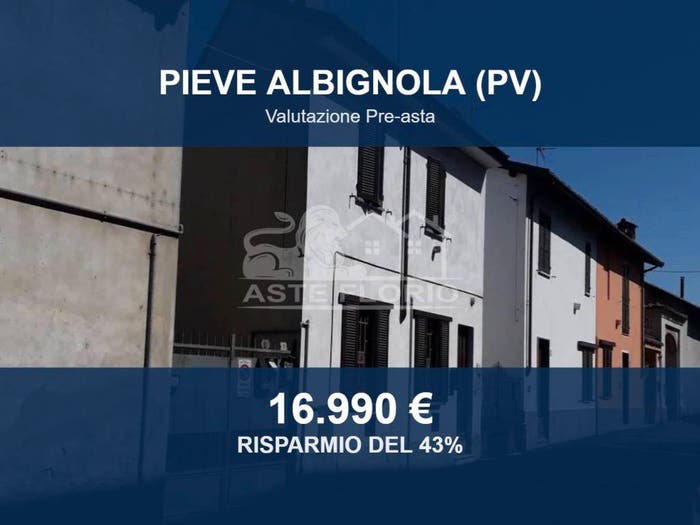 Casa bilocale in vendita in Via Santa Onorata, Pieve Albignola