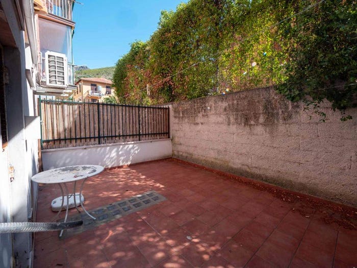 Appartamento bilocale in vendita in Via Privata Olivi, Centro, Levanto