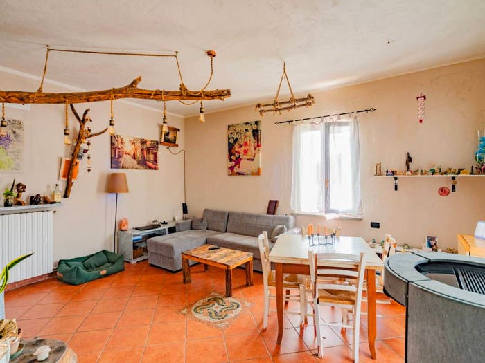 Casa con 5 locali in vendita in Via Cuneo, Peveragno