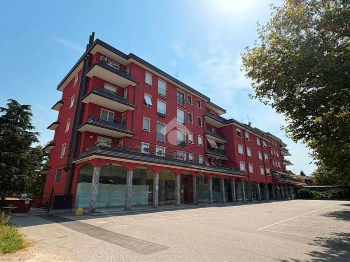 Appartamento trilocale in vendita in Via resegone, Legnarello, Legnano