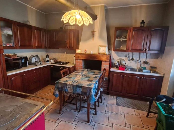 Appartamento quadrilocale in vendita in Monte Isola