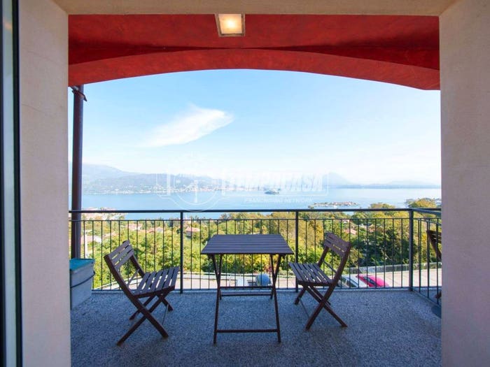 Appartamento bilocale in vendita in Via Due Riviere, Centro, Baveno