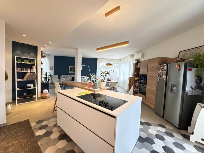 Appartamento quadrilocale in vendita in Via Don Lorenzo Perosi, Novoli, Firenze