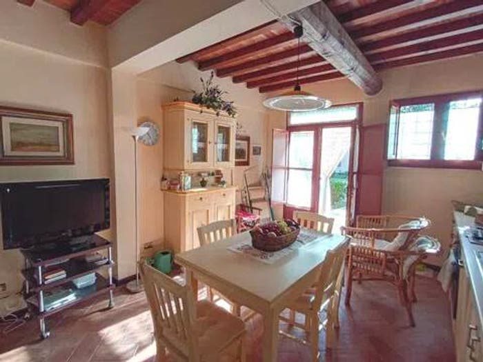 Appartamento bilocale in vendita in Via Camporbiano, Gambassi Terme