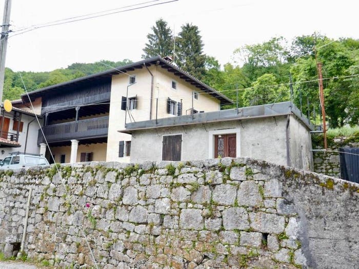 Casa con 6 locali in vendita in Clauzetto