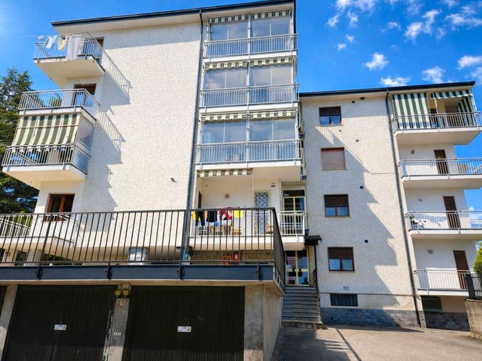 Appartamento con 5 locali in vendita in Strada Ponte Picca, Centro, Corio